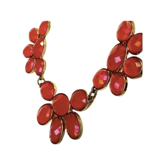 Vintage Spring candy Red Flower Rhinestone Gold Tone Statement Necklace 20in - Picture 2 of 10